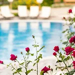 комплекс райска градина 5* Свети Влас