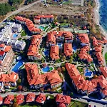 Хотел комплекс райска градина 5*