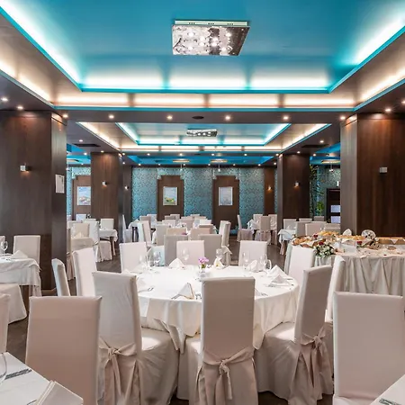 فندق Garden Of Eden Complex سفيتي فلاس