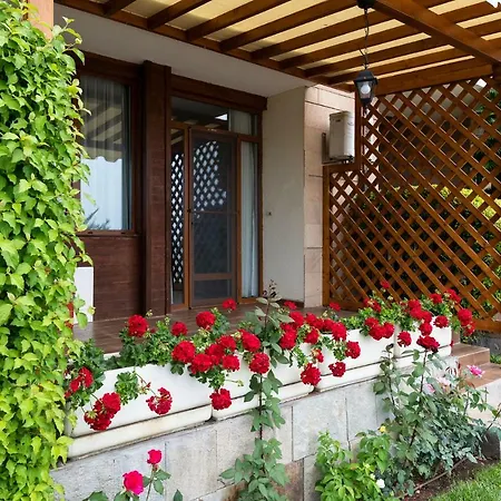 Garden Of Eden Complex فندق