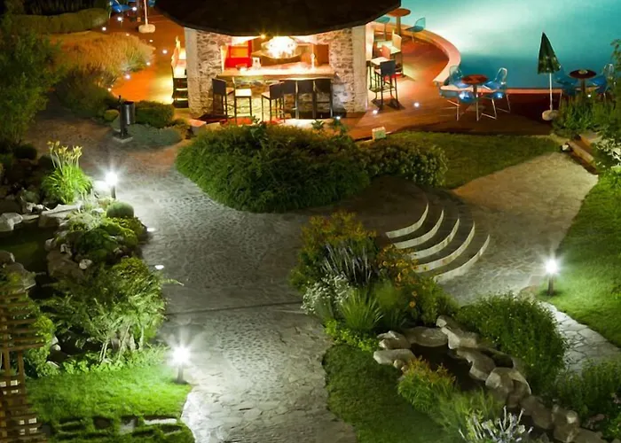 Garden Of Eden Complex Hotel 5*