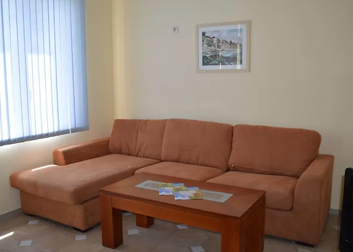 Ξενοδοχείο Garden Of Eden Complex 5*